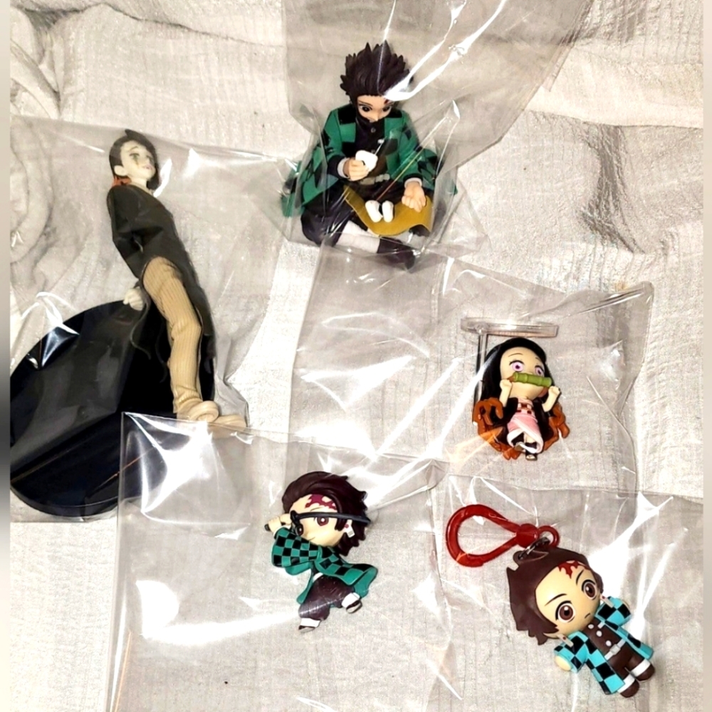 Demon Slayer Lot